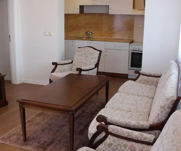 Wild Cherry דירה